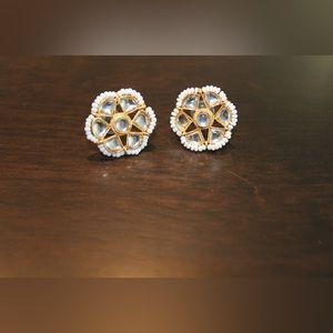 Womens Beautiful Pearl Earrings in Kundan Style